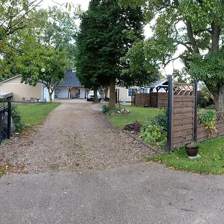 On The 1st Floor Apartman *